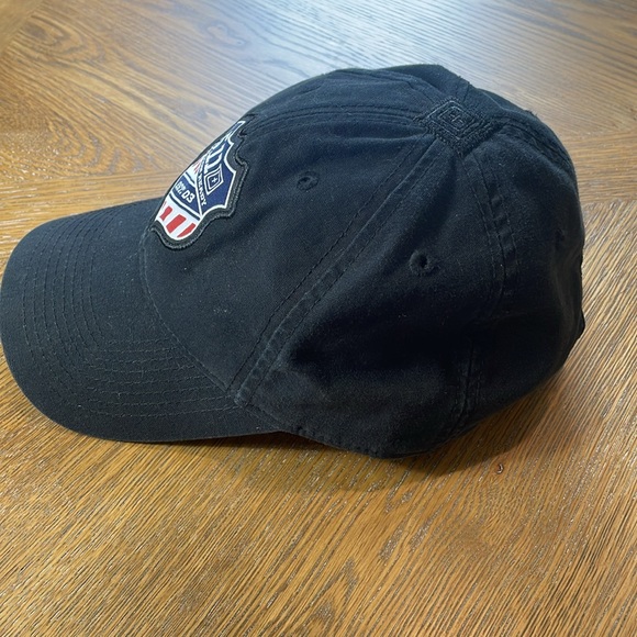 5.11 baseball cap.  Five-Eleven hat, tactical gear - Picture 2 of 7